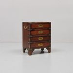 1124 4322 CHEST OF DRAWERS